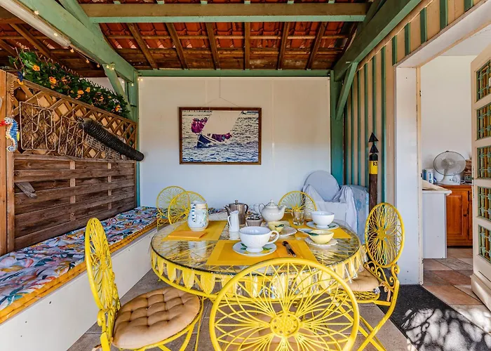 La Dorée Du Bassin Bed and breakfast 3*