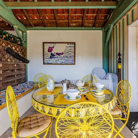 La Doree Du Bassin Bed & Breakfast